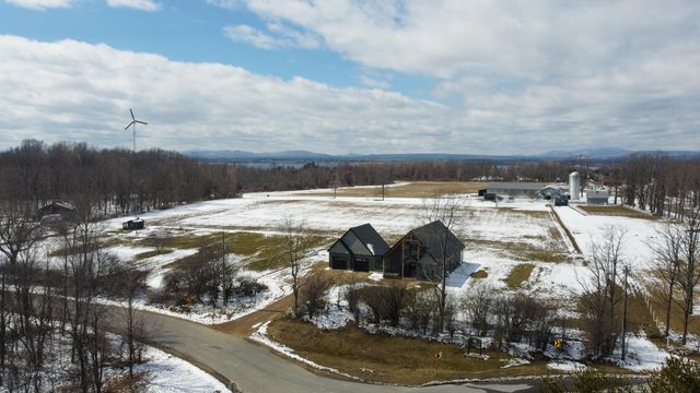 4 Lighthouse Road, Plattsburgh, NY 12901