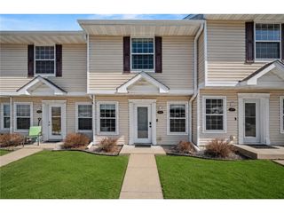 1890 Fisher Way #C, River Falls, WI 54022