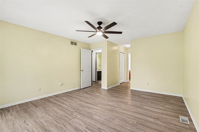 2681 Indian Creek Drive, Grand Rapids, MI 49534