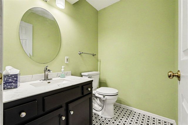 2681 Indian Creek Drive, Grand Rapids, MI 49534