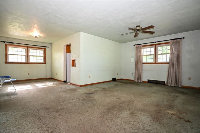 714 Maple Drive, Monongahela, PA 15063