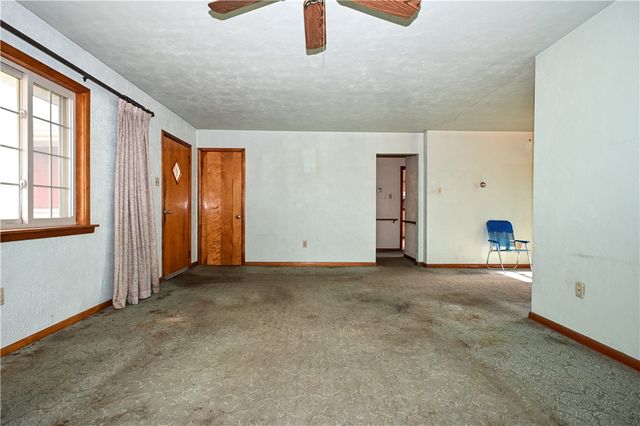 714 Maple Drive, Monongahela, PA 15063
