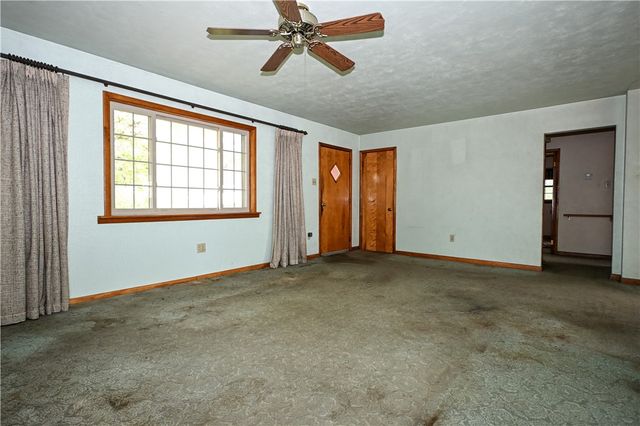 714 Maple Drive, Monongahela, PA 15063