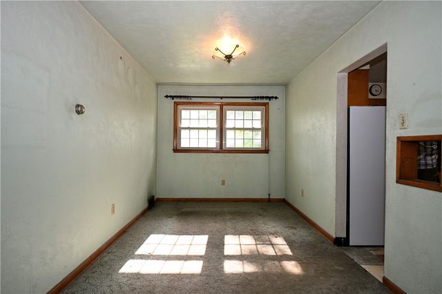 714 Maple Drive, Monongahela, PA 15063