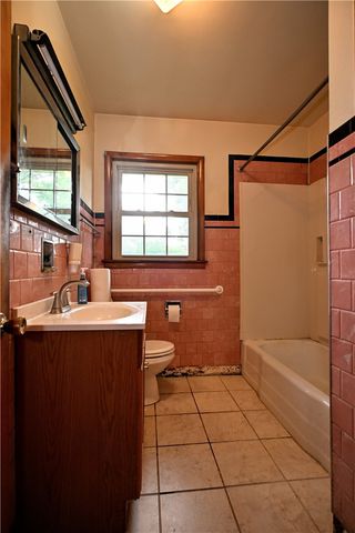 714 Maple Drive, Monongahela, PA 15063