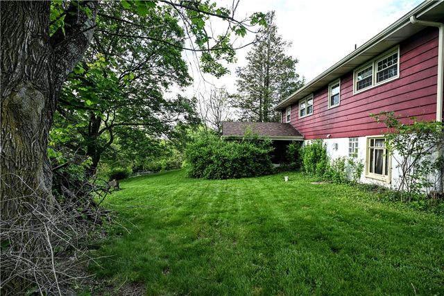 714 Maple Drive, Monongahela, PA 15063