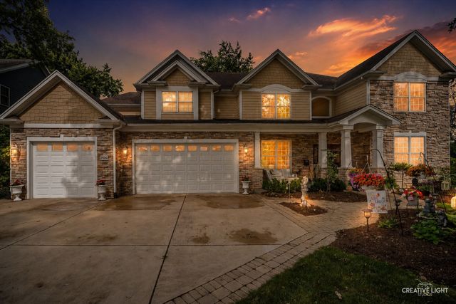 706 Wehrli Drive, Naperville, IL 60540