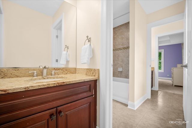 706 Wehrli Drive, Naperville, IL 60540