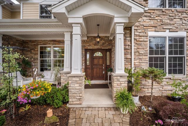 706 Wehrli Drive, Naperville, IL 60540