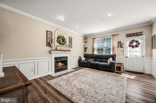 42 EMERALD RIDGE DR, Bear, DE 19701