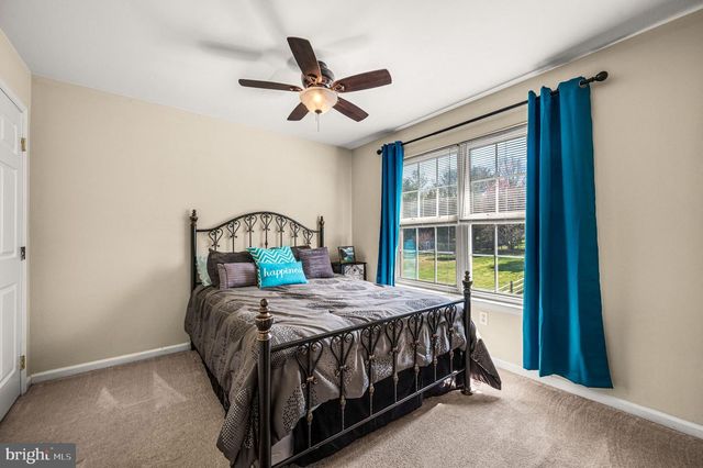 42 EMERALD RIDGE DR, Bear, DE 19701