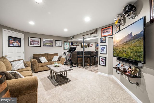 42 EMERALD RIDGE DR, Bear, DE 19701