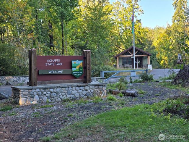 50 W Alder Place, Elma, WA 98541