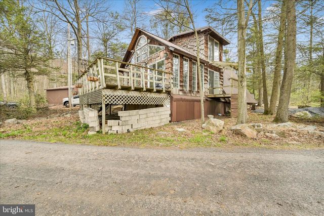 372 N NORTHKILL RD, Hamburg, PA 19526