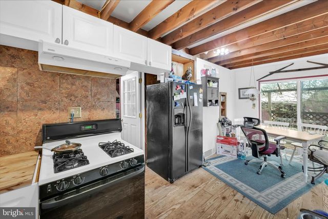372 N NORTHKILL RD, Hamburg, PA 19526