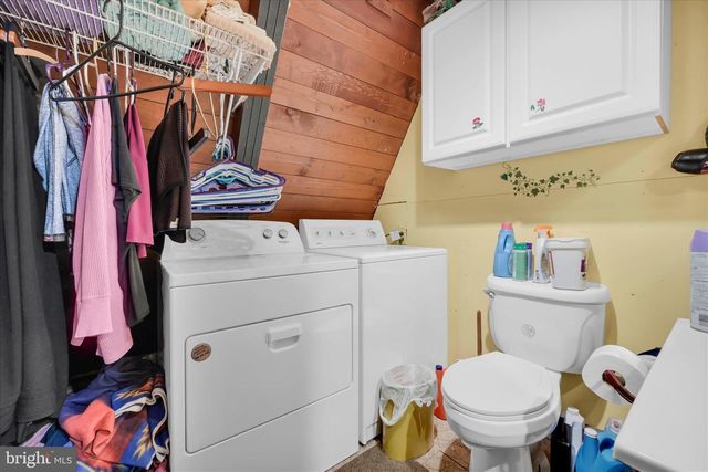 372 N NORTHKILL RD, Hamburg, PA 19526