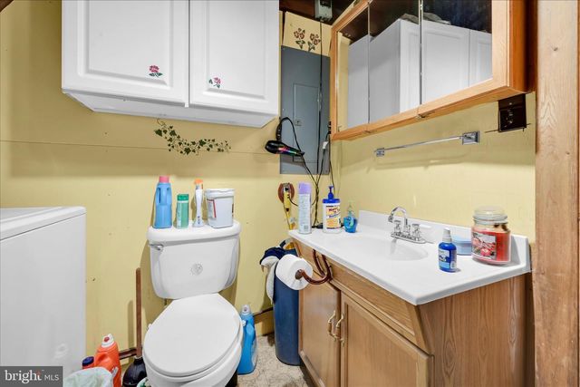 372 N NORTHKILL RD, Hamburg, PA 19526