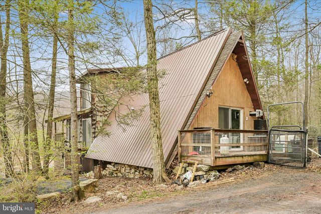 372 N NORTHKILL RD, Hamburg, PA 19526