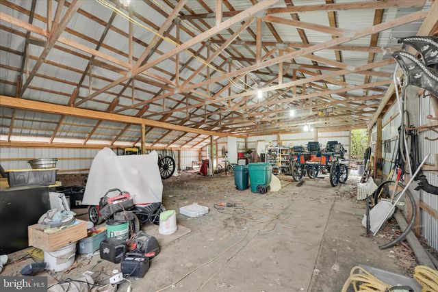 372 N NORTHKILL RD, Hamburg, PA 19526