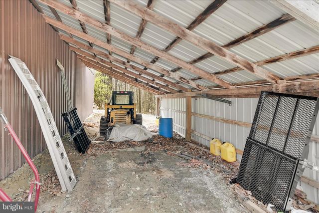 372 N NORTHKILL RD, Hamburg, PA 19526