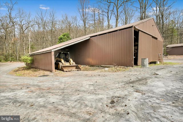 372 N NORTHKILL RD, Hamburg, PA 19526
