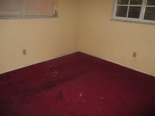4595 NW 43rd Ct, Lauderdale Lakes, FL 33319