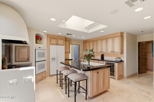 1042 N BOULDER Drive, Carefree, AZ 85377