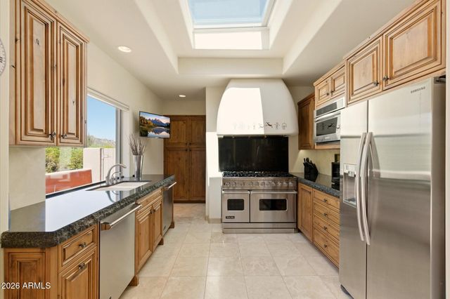 1042 N BOULDER Drive, Carefree, AZ 85377