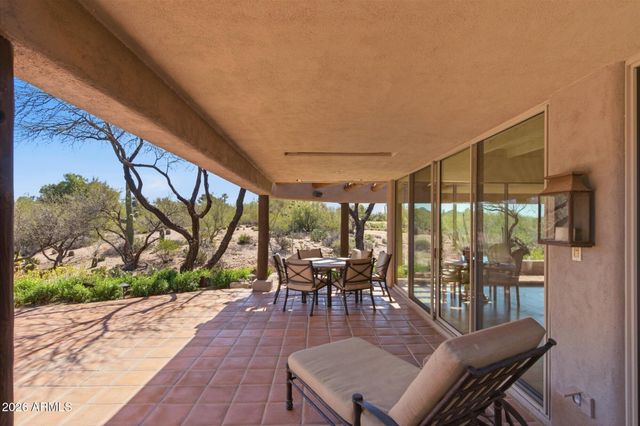 1042 N BOULDER Drive, Carefree, AZ 85377