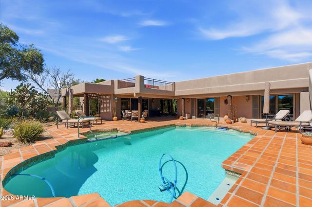 1042 N BOULDER Drive, Carefree, AZ 85377