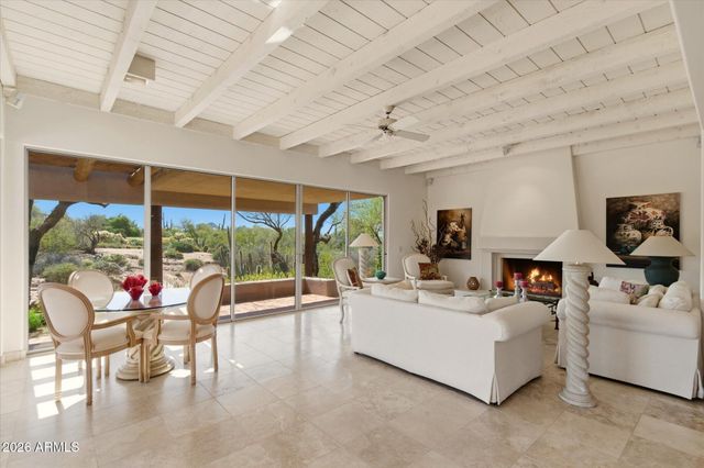 1042 N BOULDER Drive, Carefree, AZ 85377