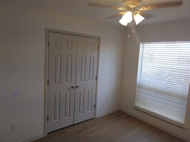 6004 Harwood Crossing Drive, Arlington, TX 76018