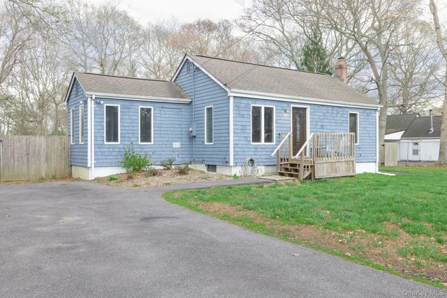 305 Whittier Drive, Mastic Beach, NY 11951