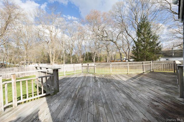 305 Whittier Drive, Mastic Beach, NY 11951