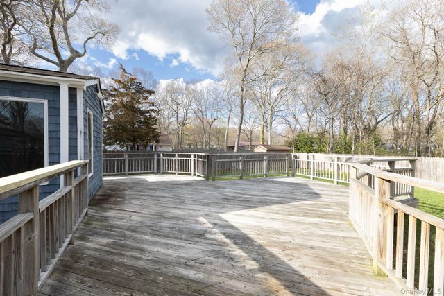 305 Whittier Drive, Mastic Beach, NY 11951