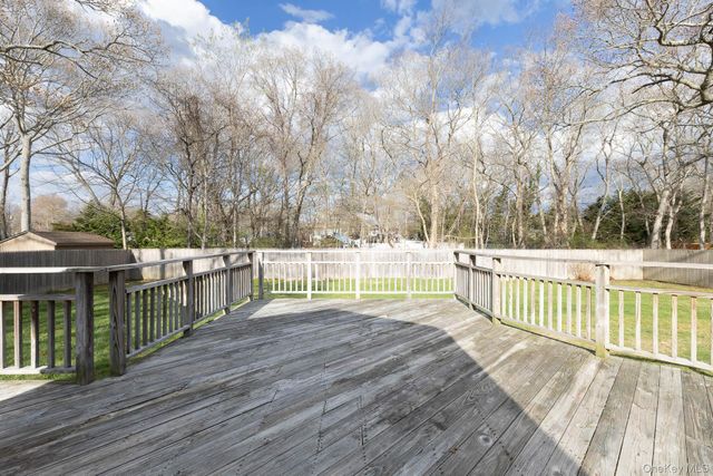 305 Whittier Drive, Mastic Beach, NY 11951