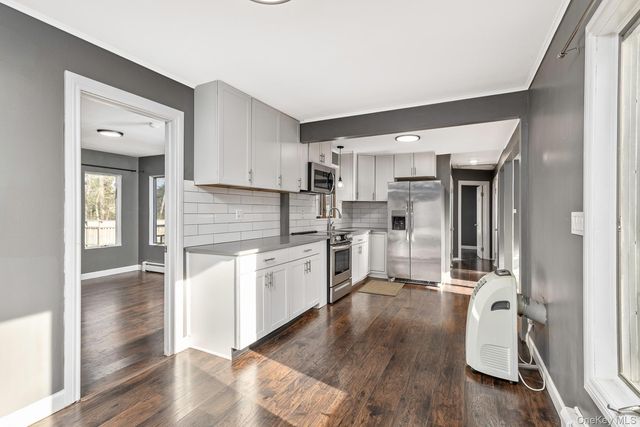 305 Whittier Drive, Mastic Beach, NY 11951