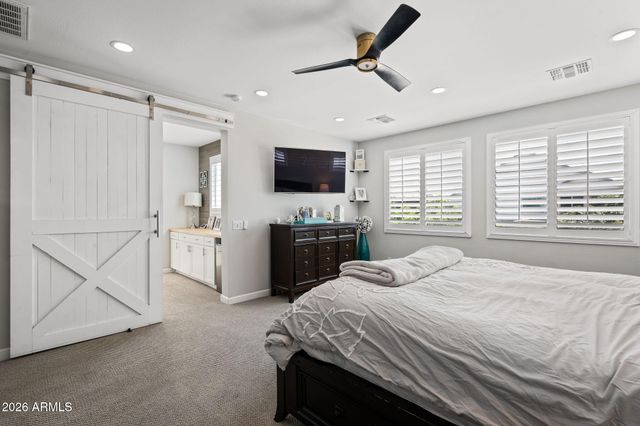2939 E PINTO Drive, Gilbert, AZ 85296