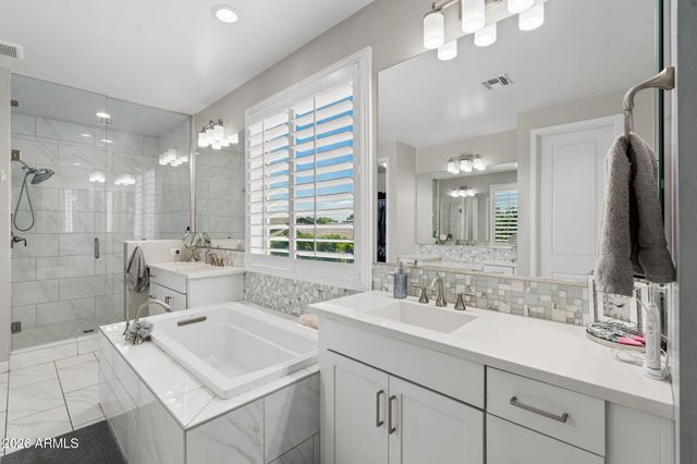 2939 E PINTO Drive, Gilbert, AZ 85296