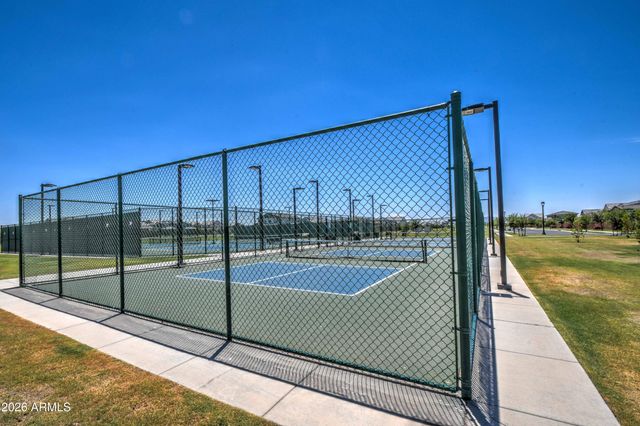 2939 E PINTO Drive, Gilbert, AZ 85296
