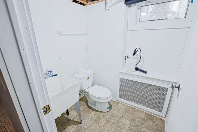 19 Strafford Road, Dover, NH 03820