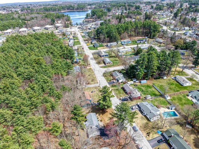 19 Strafford Road, Dover, NH 03820
