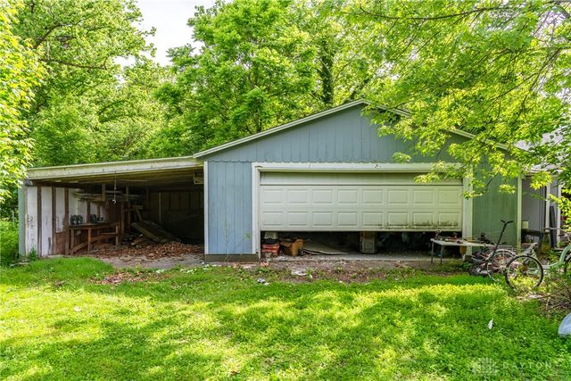 130 Rosewood Drive, Dayton, OH 45415