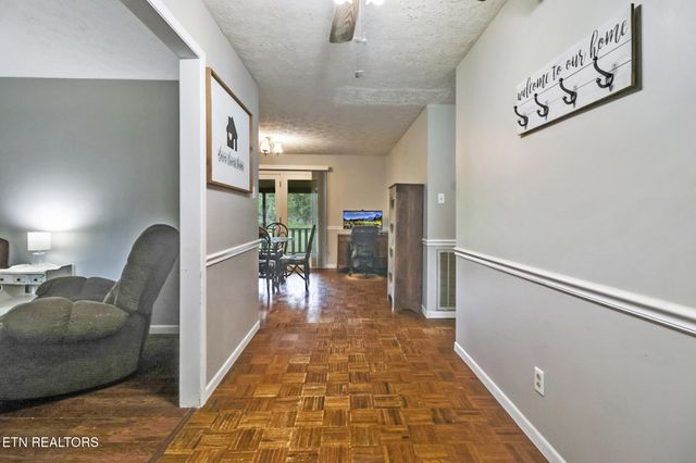 1049 Lincoln Rd, Jamestown, TN 38556