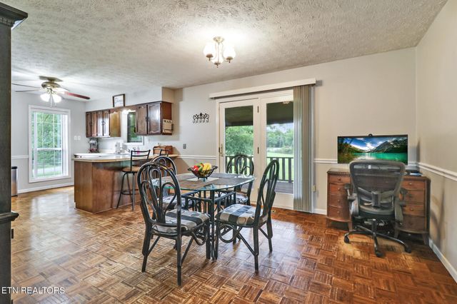 1049 Lincoln Rd, Jamestown, TN 38556