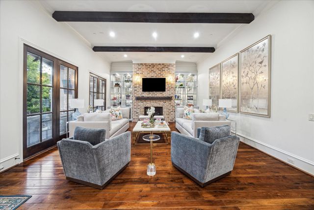 5303 Grand Lake Street, Bellaire, TX 77401