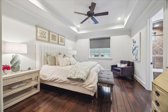 5303 Grand Lake Street, Bellaire, TX 77401