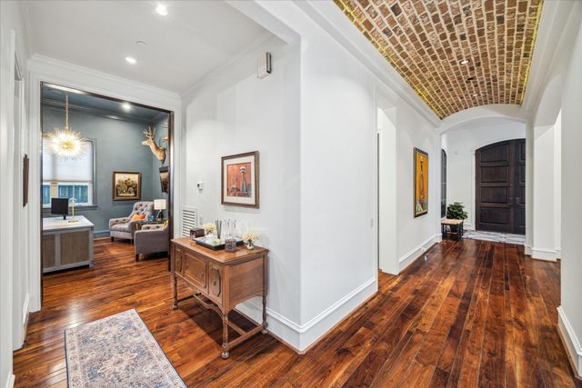 5303 Grand Lake Street, Bellaire, TX 77401