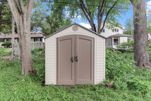 3837 Georgia Avenue N, Crystal, MN 55427