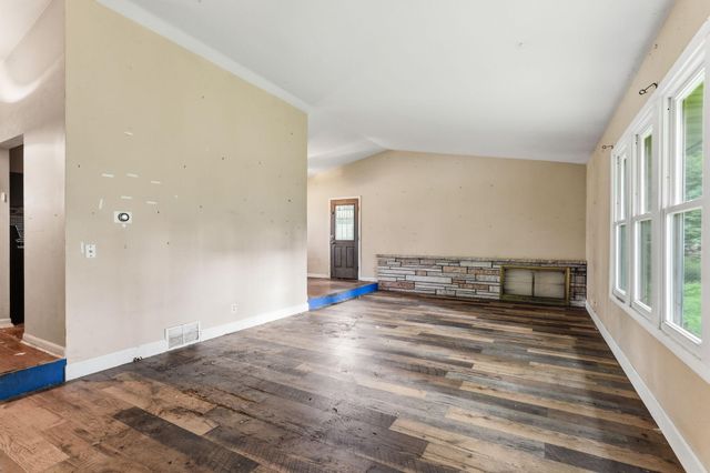 3837 Georgia Avenue N, Crystal, MN 55427